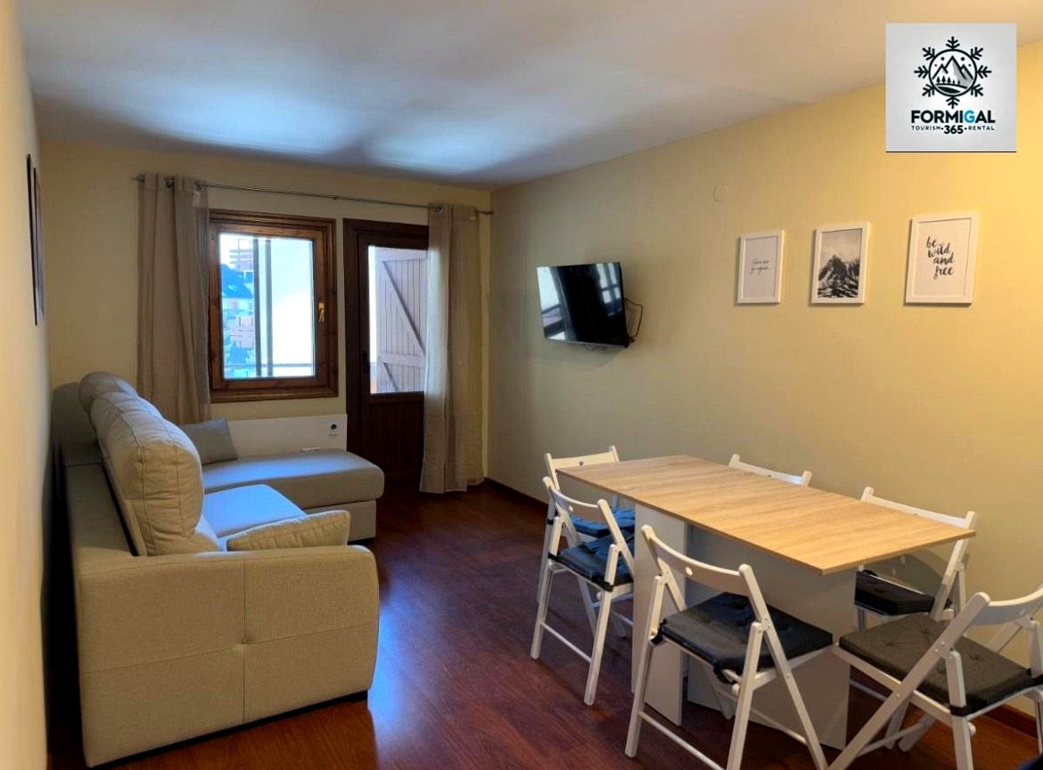 Salón comedor del apartamento Formigal365